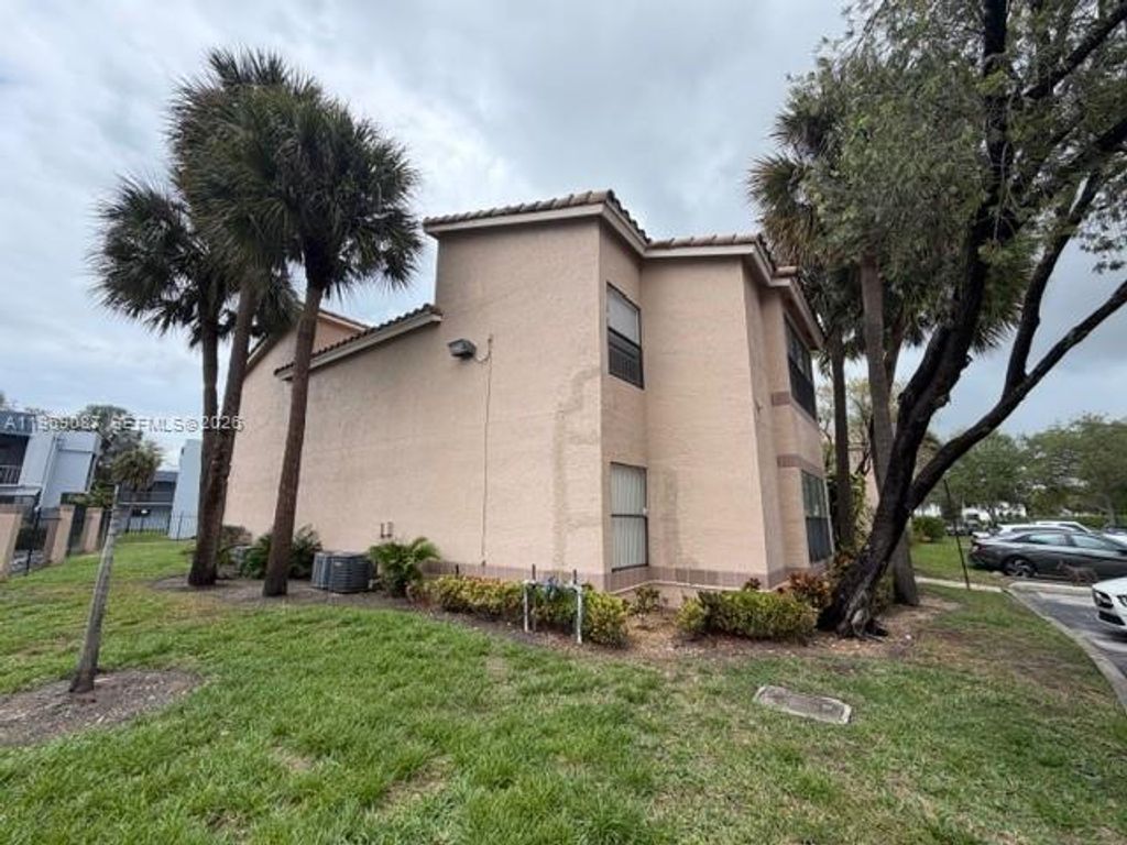 Photo of 2826 S University Dr #3102, Davie, FL 33328 (MLS # A11969087)