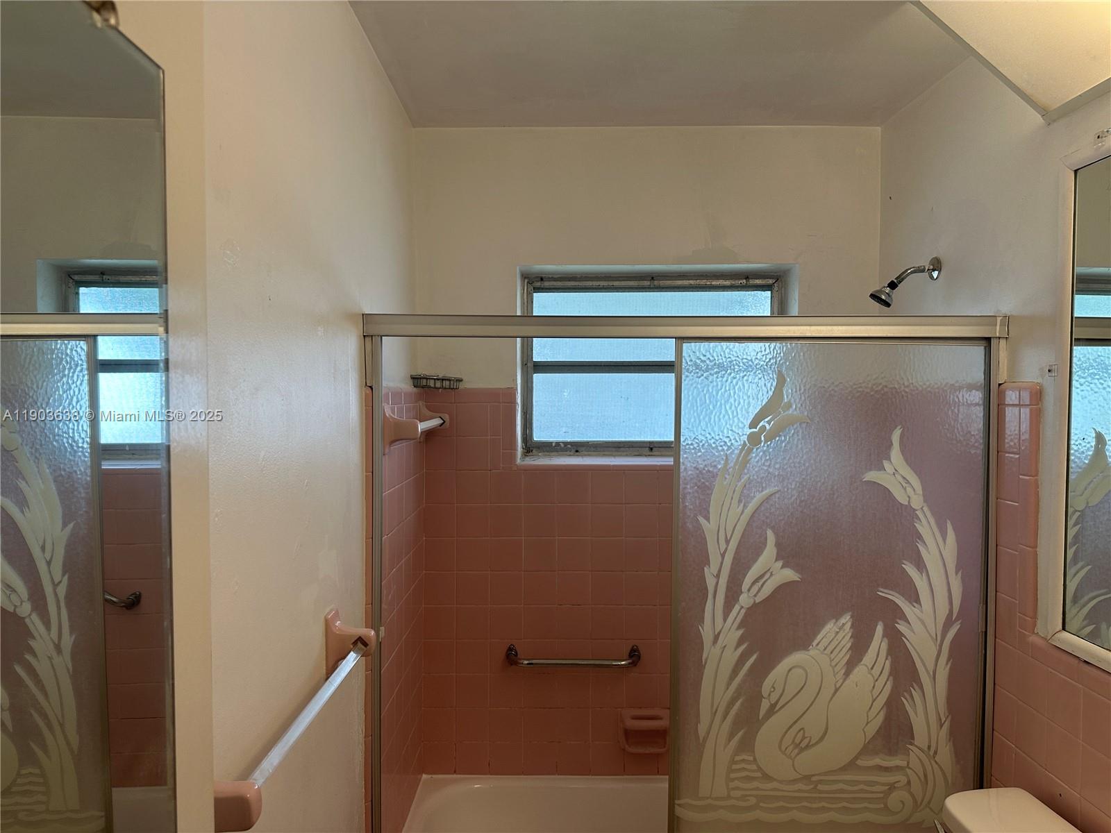 MAINLANDS OF TAMARAC LAKE - Residential Lease