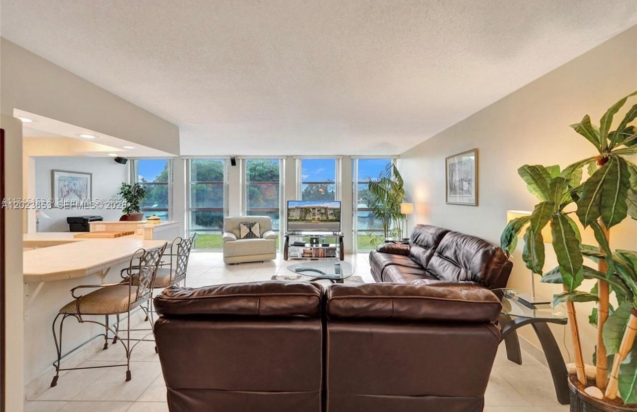 601 Three Islands Blv 205