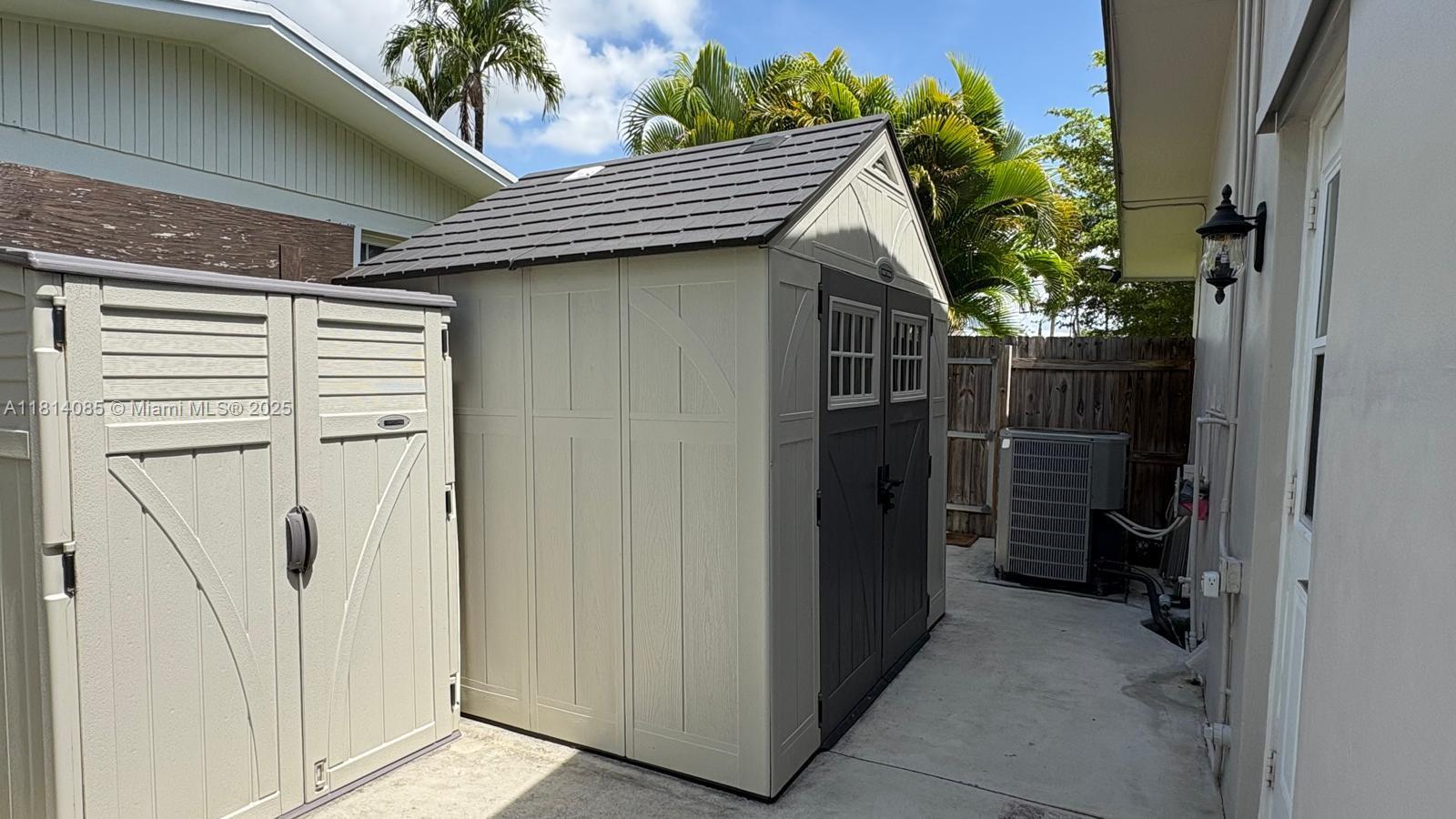 ORCHARD ESTATES - Residential