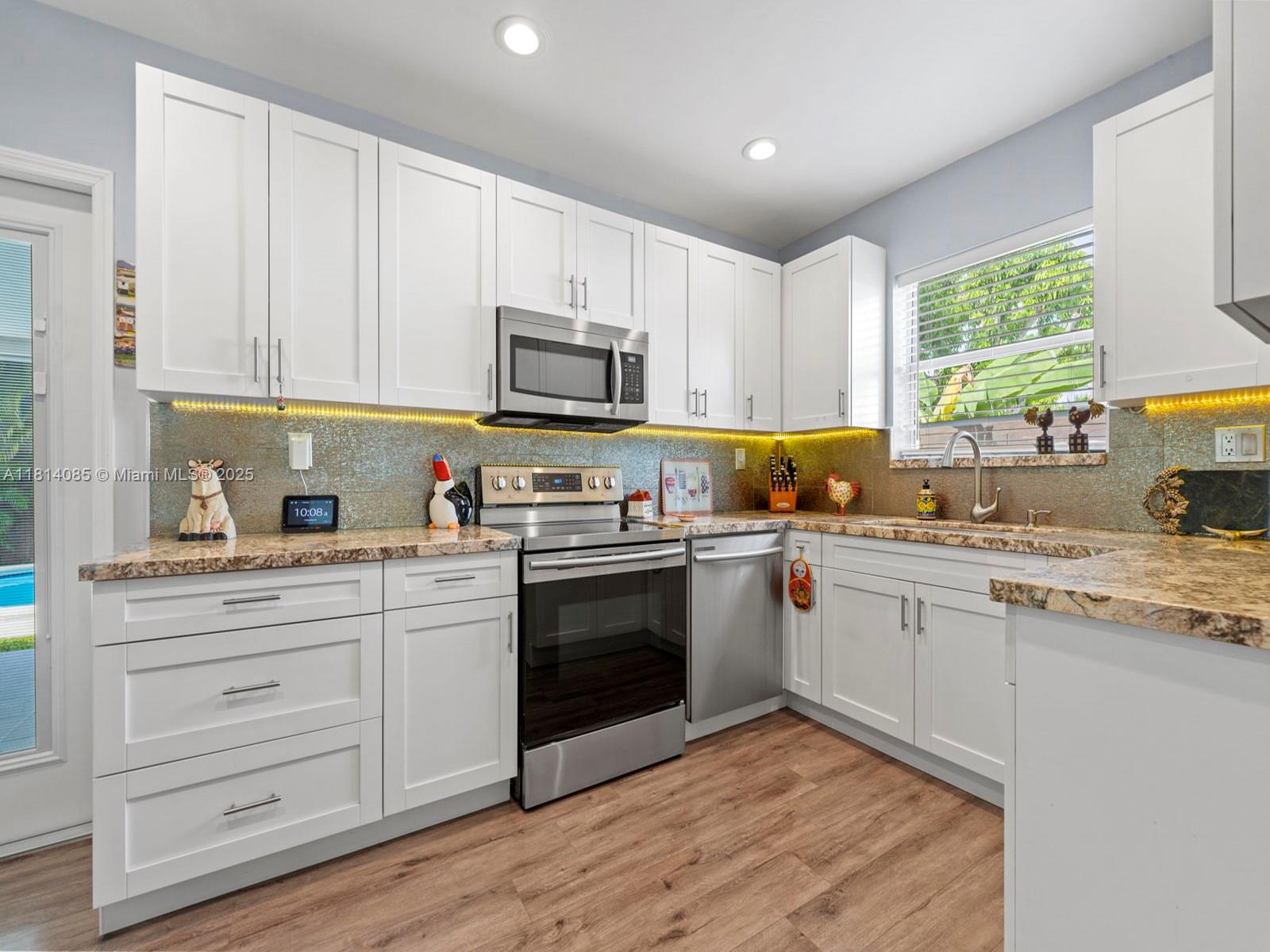 ORCHARD ESTATES - Residential