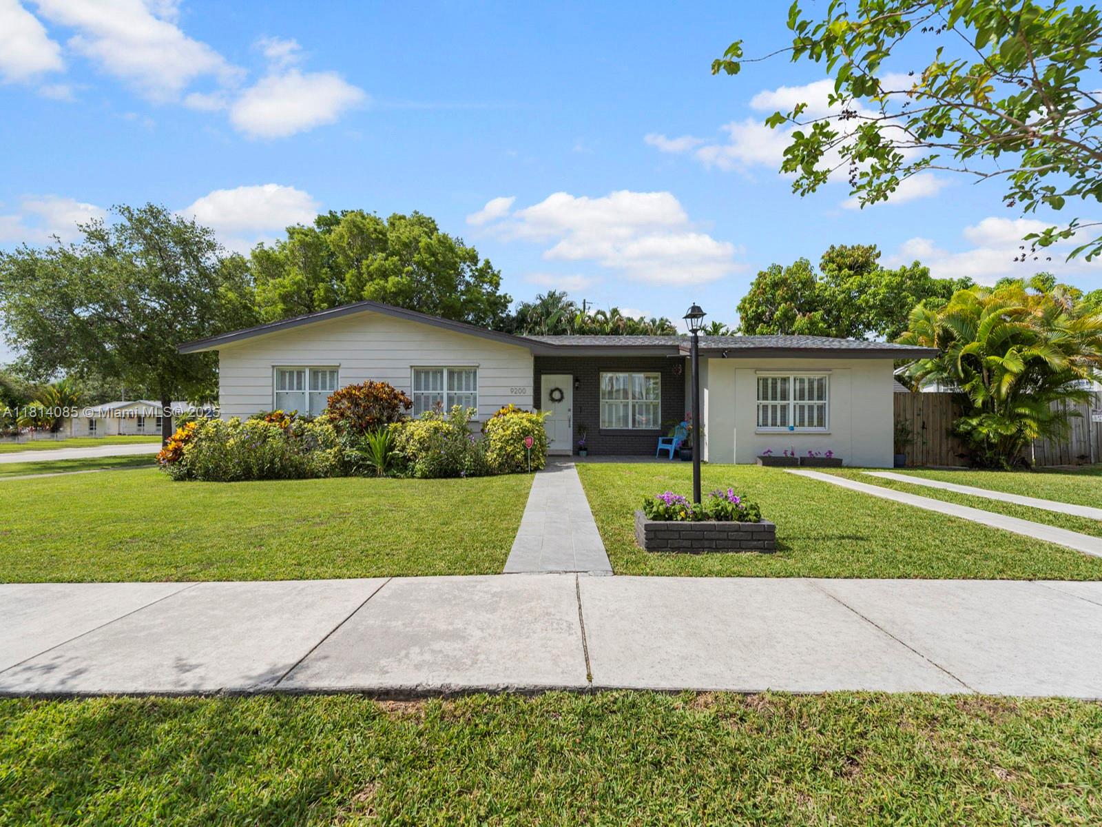 ORCHARD ESTATES - Residential