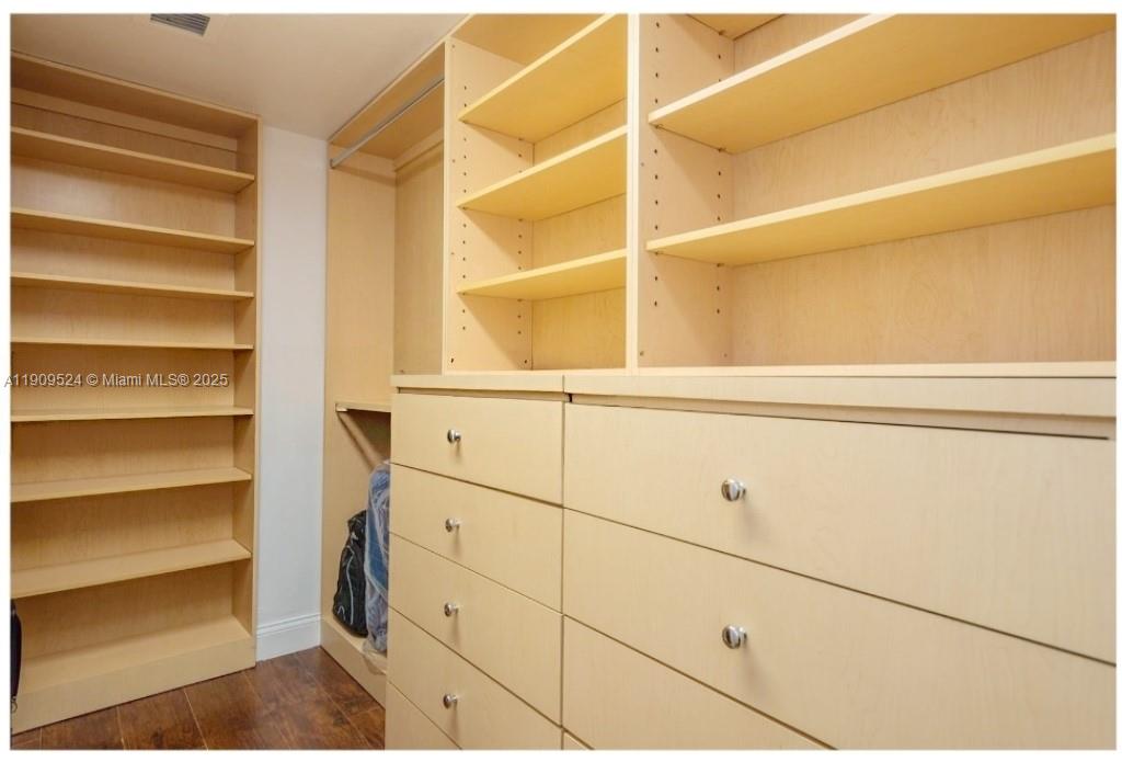 PALM CREST VILLAS CONDO - Residential Lease