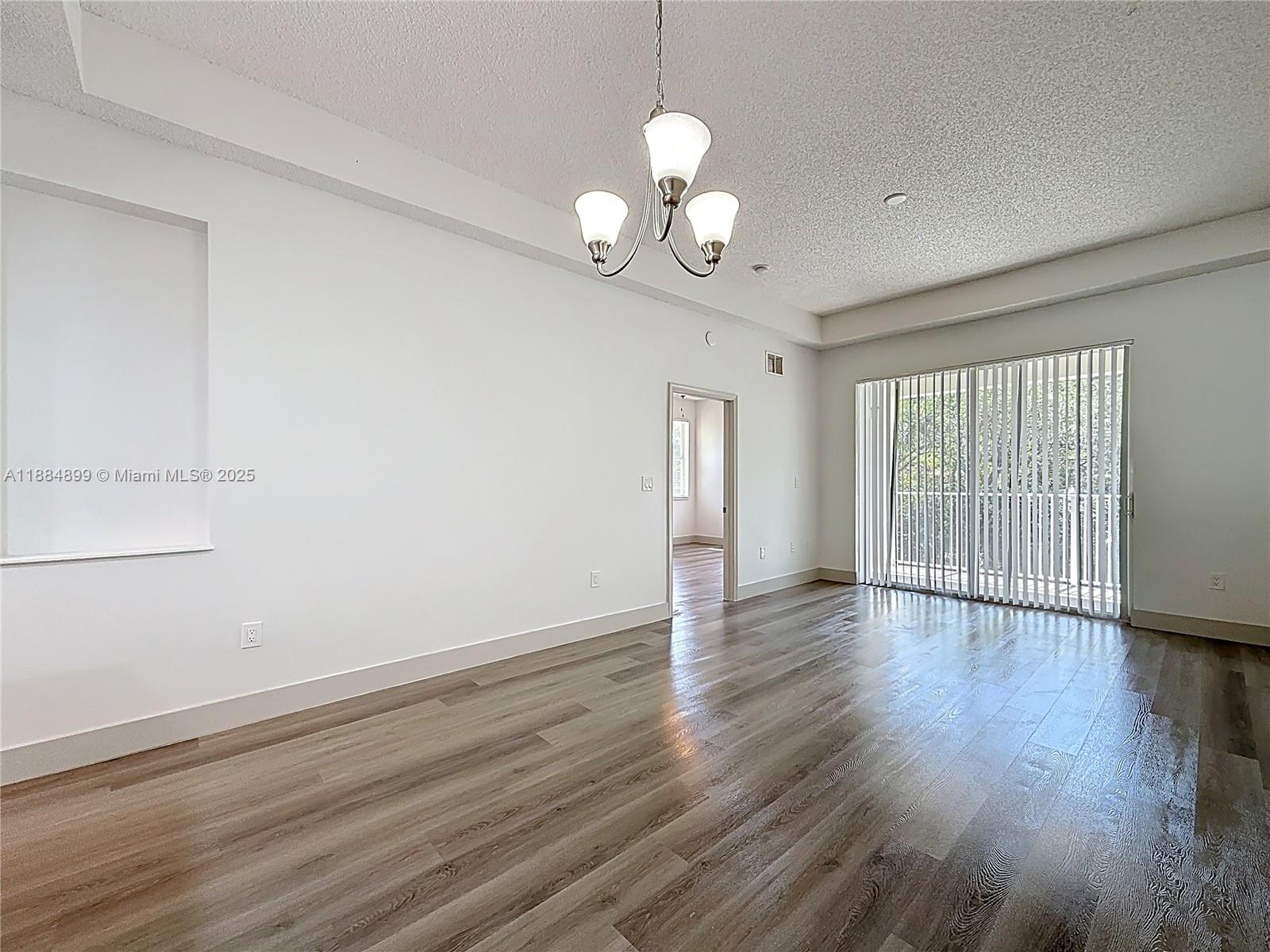 Melrose Apartments - Residential Lease