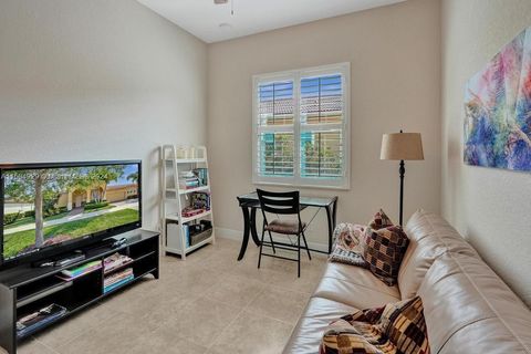 Single Family Residence in Port St. Lucie FL 10281 Reggiani Rd Rd 24.jpg