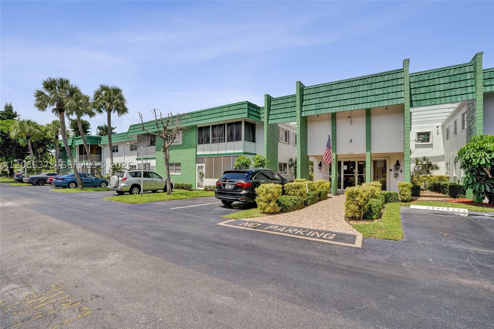 2271 NW 48th Ter 105