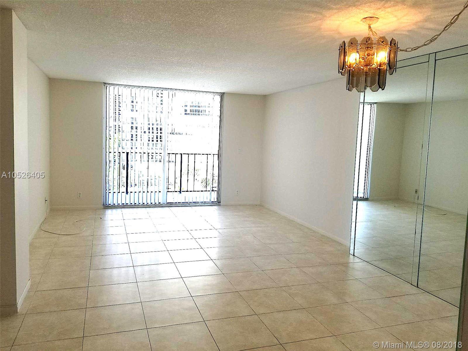 LA MER ESTATES WEST CONDO - Residential Lease