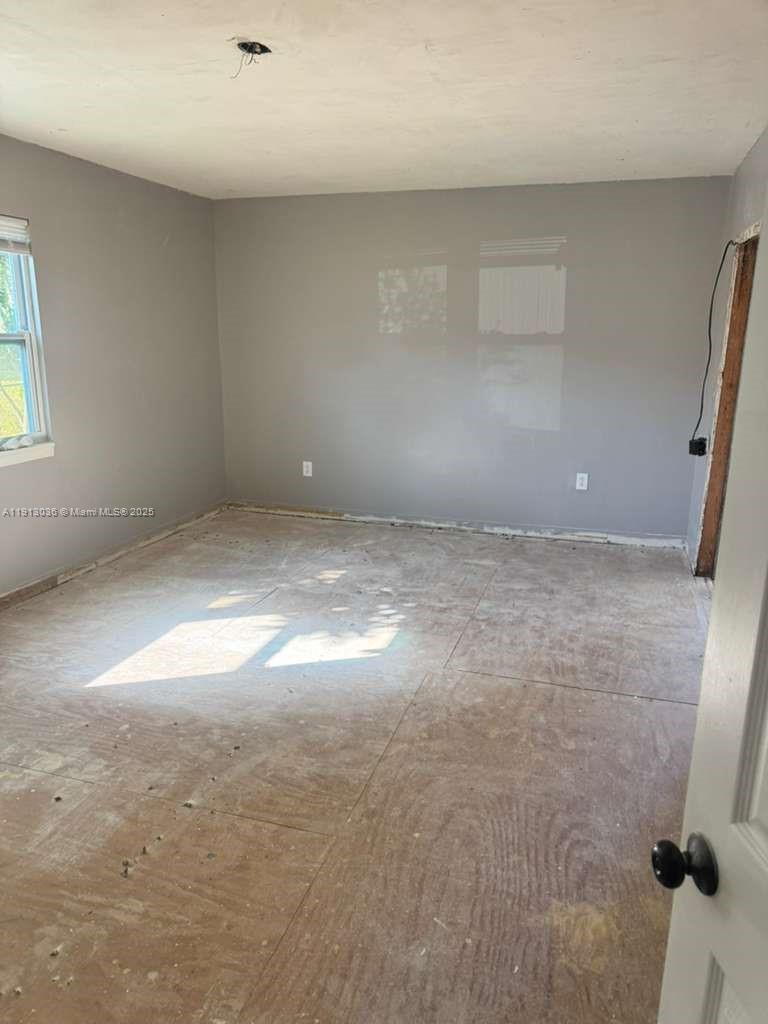 MAC JOHN - Residential