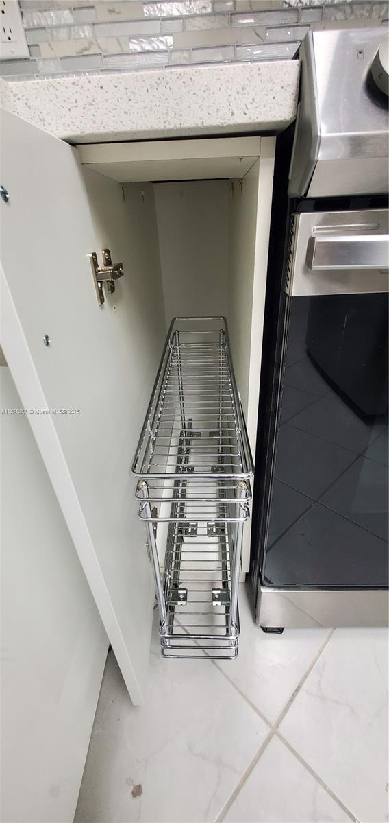 ESPRIT CONDO II - Residential