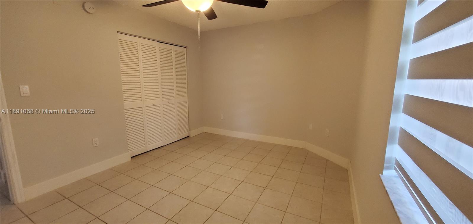 ESPRIT CONDO II - Residential