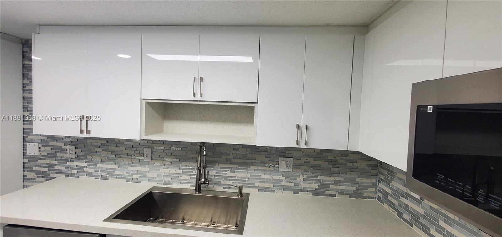 ESPRIT CONDO II - Residential