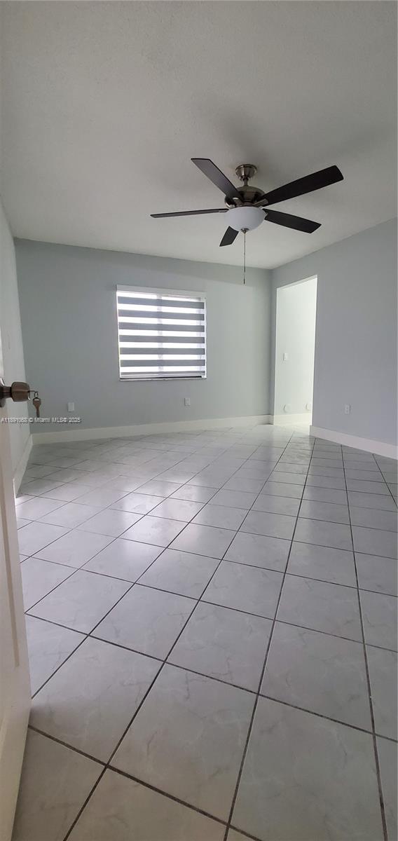 ESPRIT CONDO II - Residential