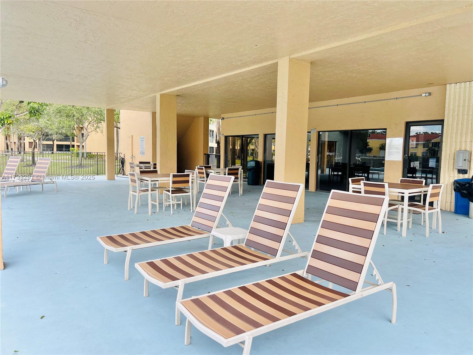 JACARANDA HEIGHTS CONDO - Residential