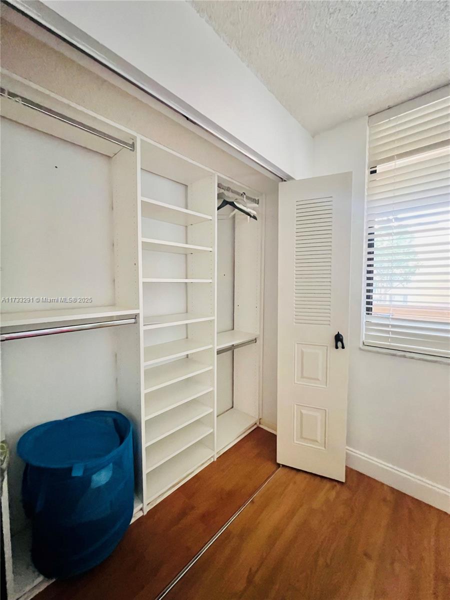 JACARANDA HEIGHTS CONDO - Residential