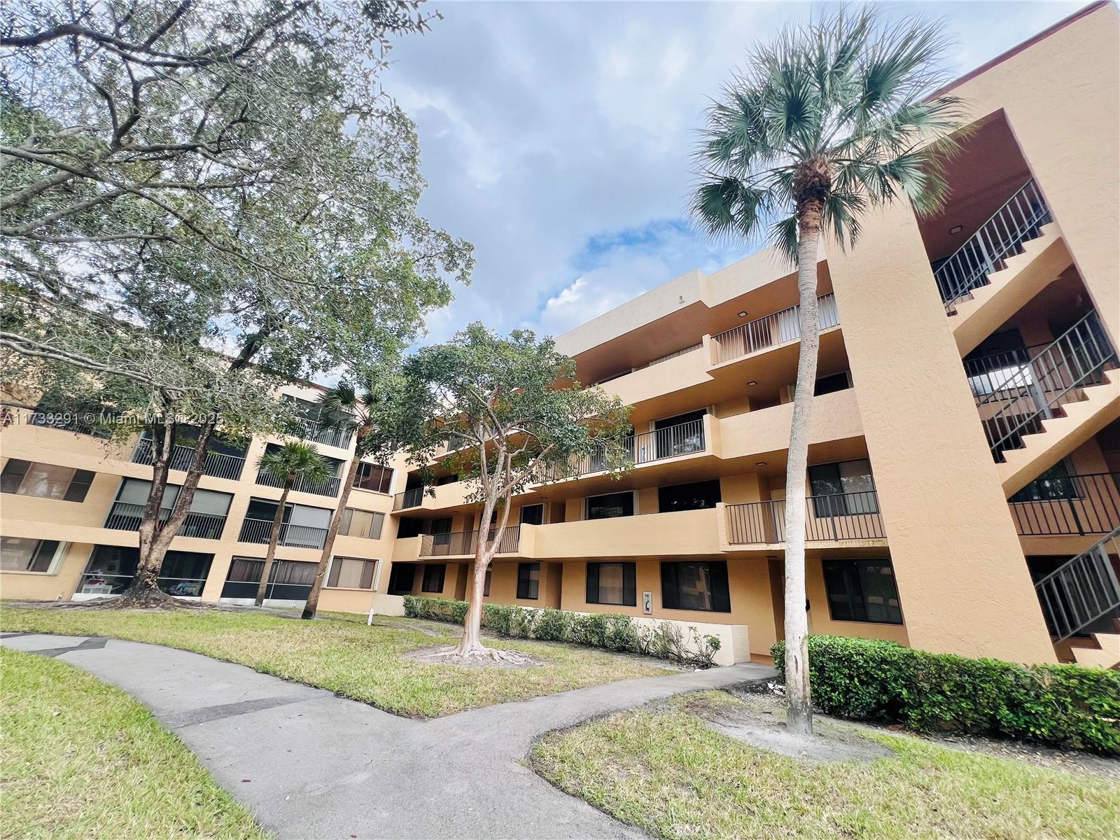 JACARANDA HEIGHTS CONDO - Residential