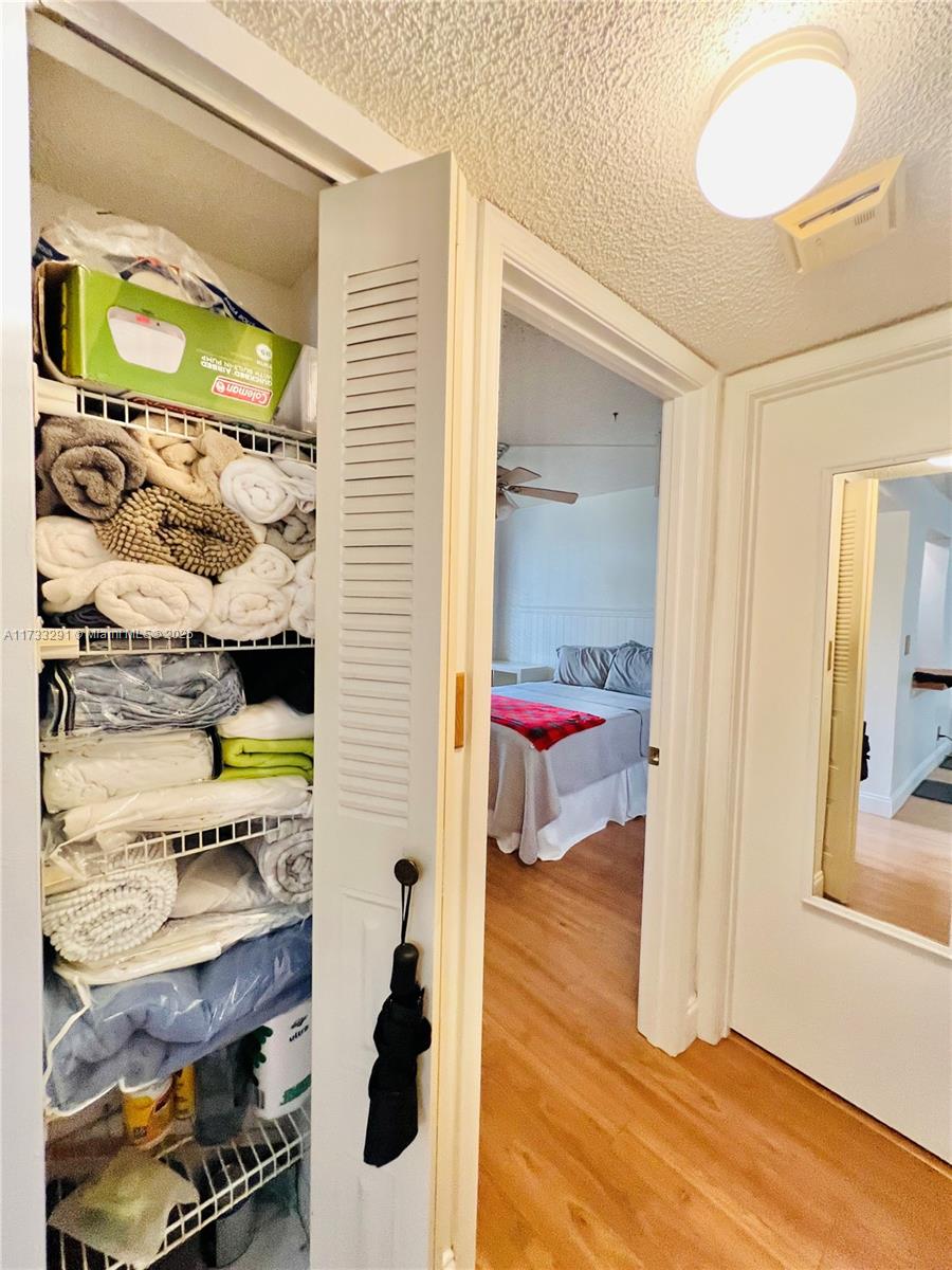 JACARANDA HEIGHTS CONDO - Residential