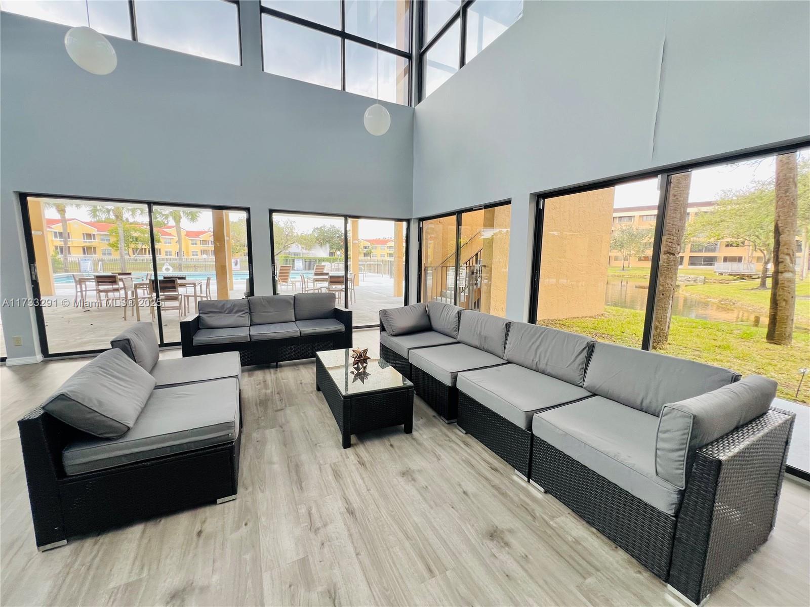 JACARANDA HEIGHTS CONDO - Residential