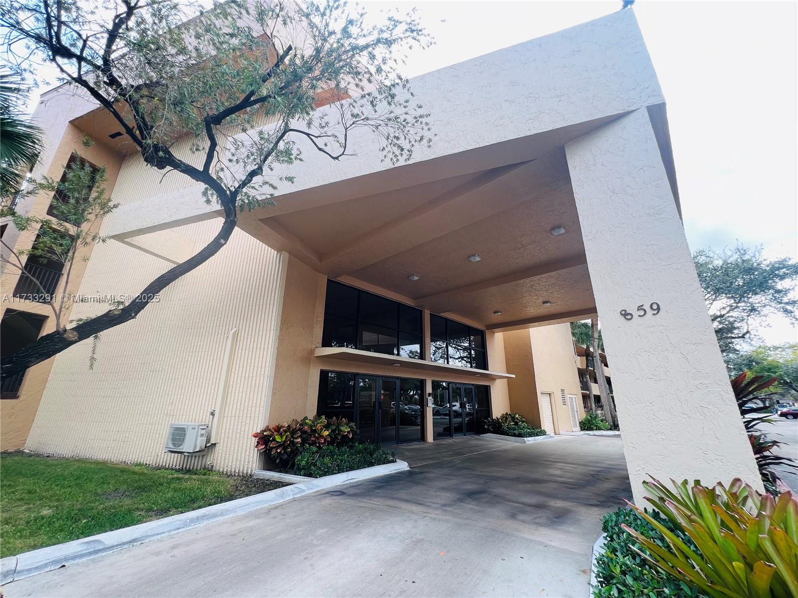 JACARANDA HEIGHTS CONDO - Residential