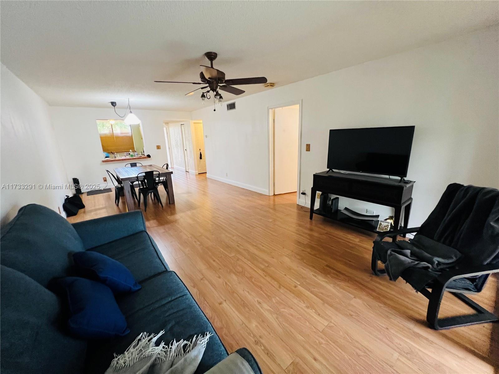 JACARANDA HEIGHTS CONDO - Residential