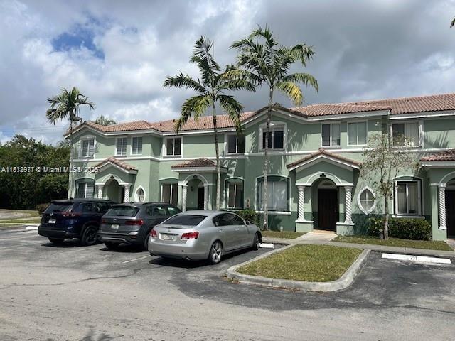 1526 Se 24th Ct 208, Homestead, Miami-Dade County, Florida - 3 Bedrooms  
2 Bathrooms - 