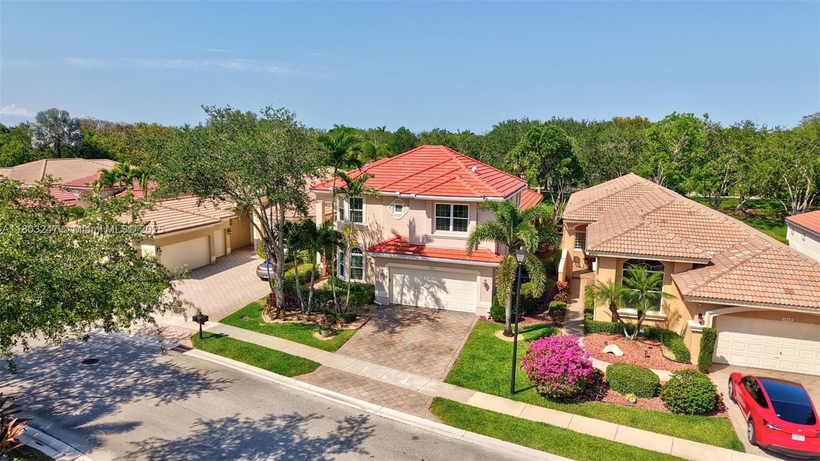 HERON BAY FOUR - Residential