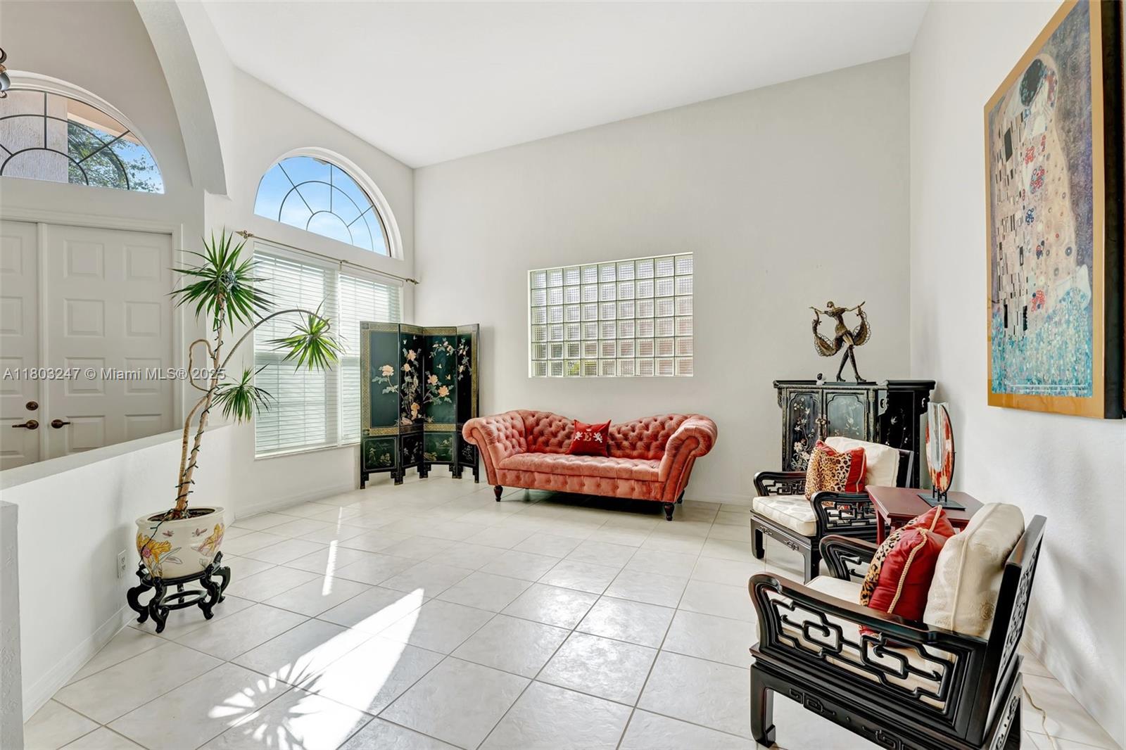 HERON BAY FOUR - Residential