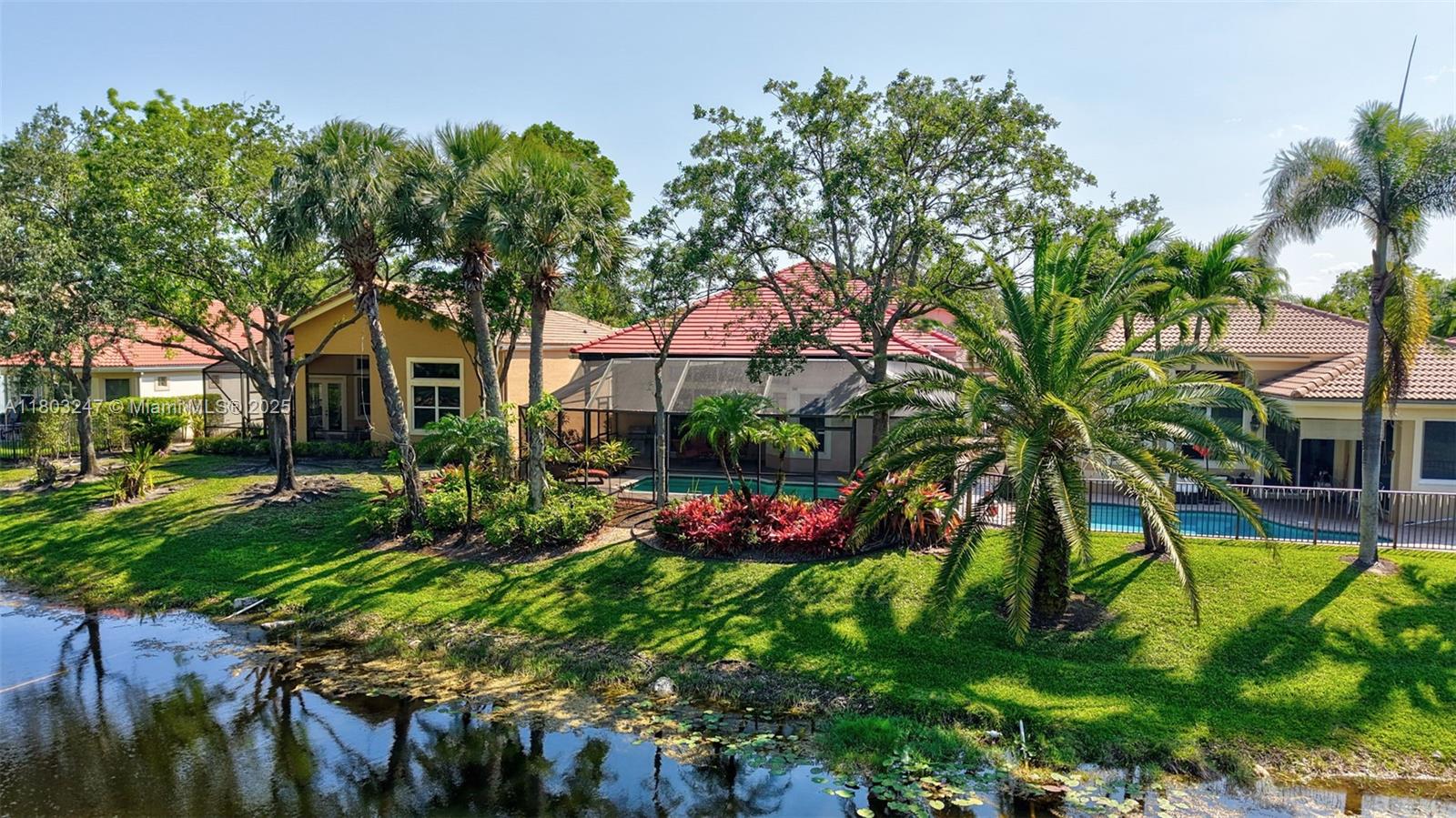 HERON BAY FOUR - Residential