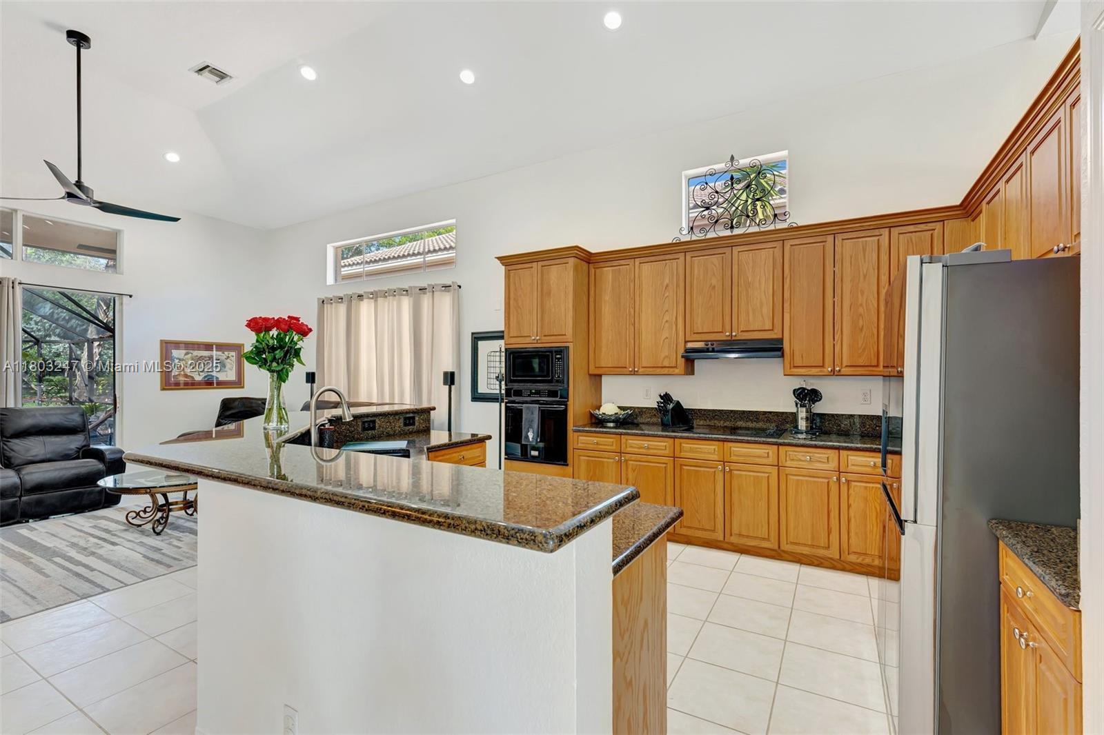 HERON BAY FOUR - Residential