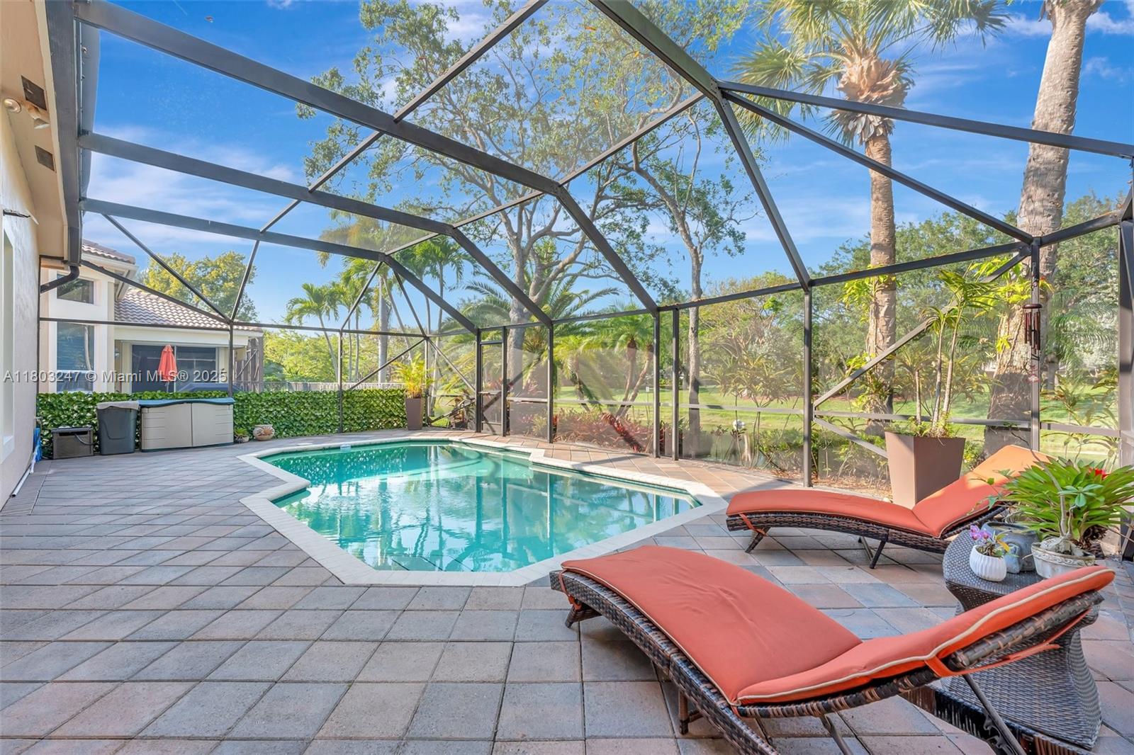 HERON BAY FOUR - Residential