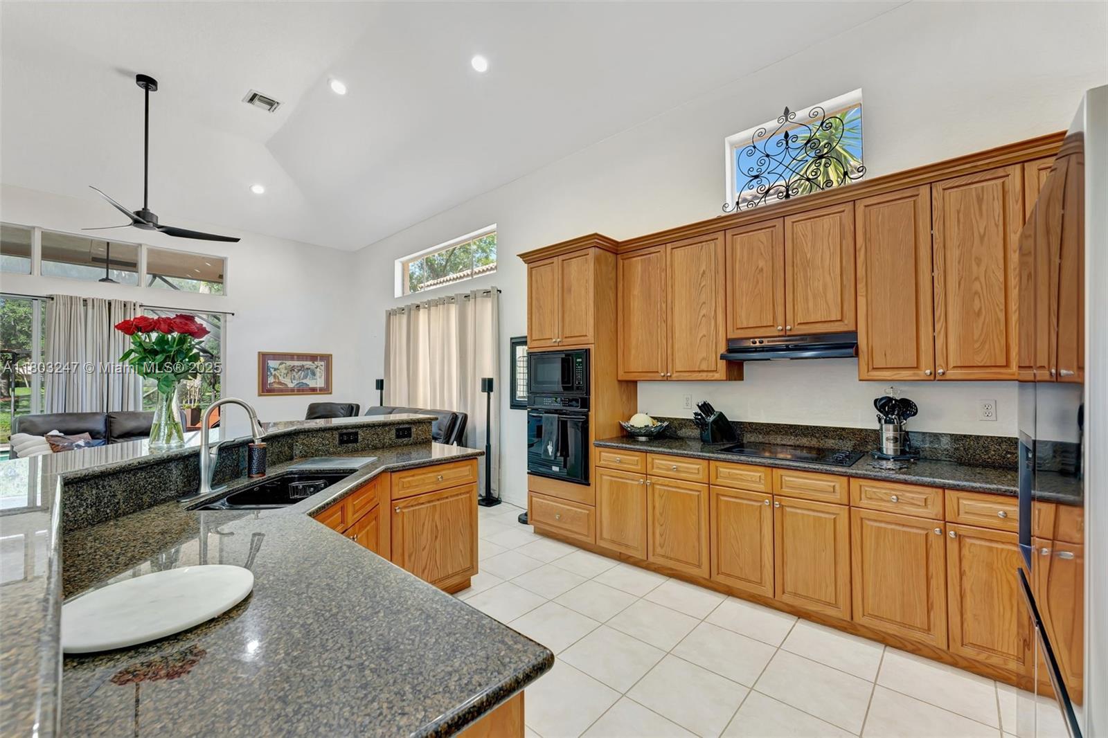 HERON BAY FOUR - Residential