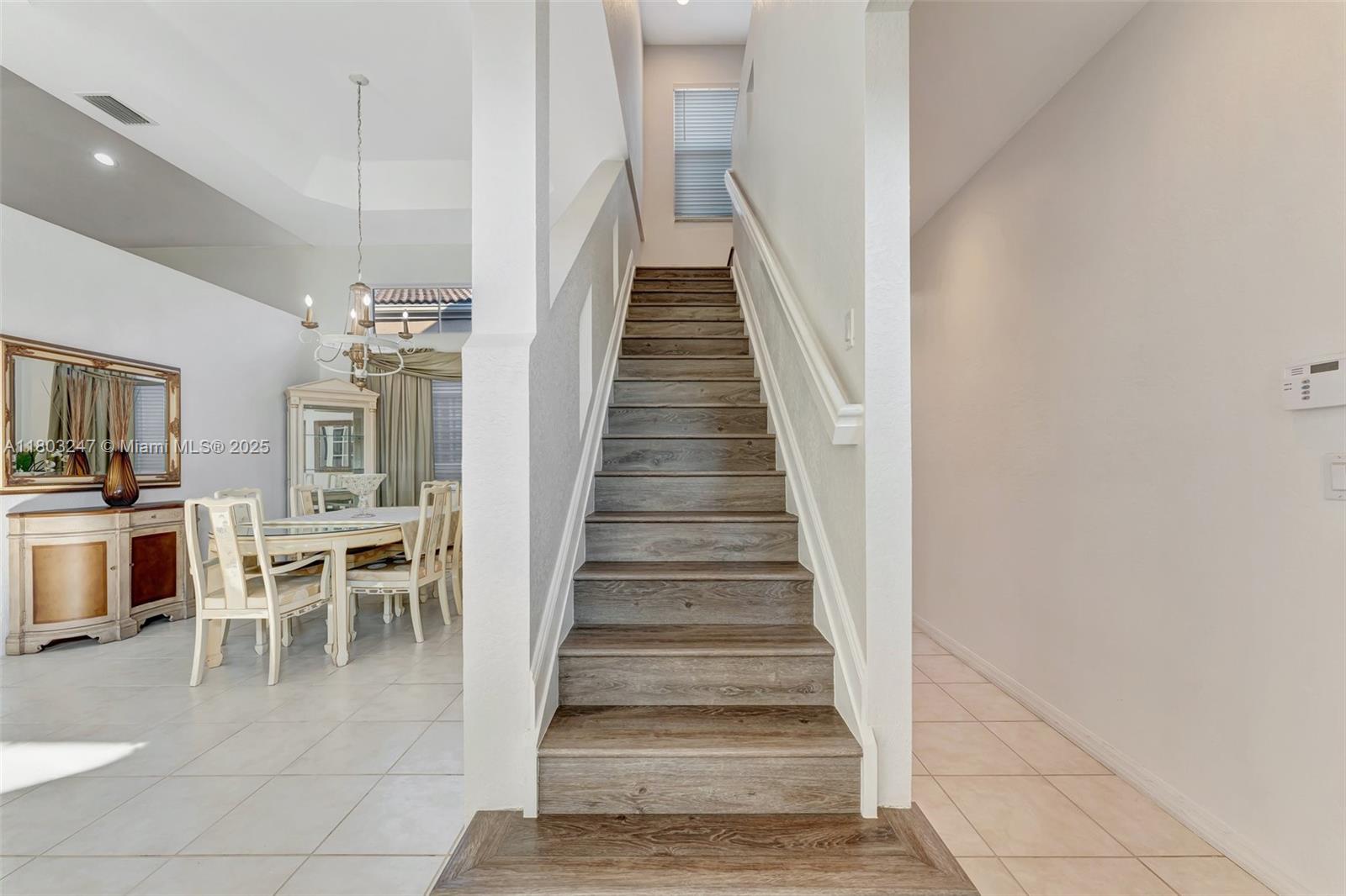 HERON BAY FOUR - Residential