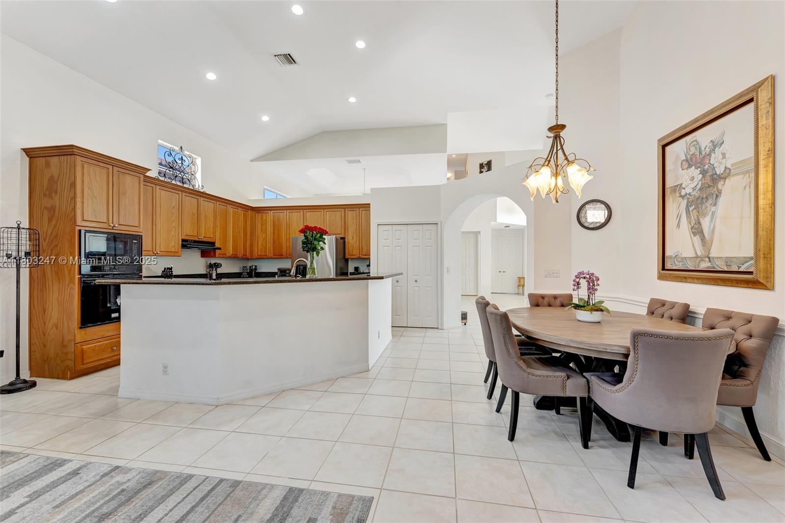 HERON BAY FOUR - Residential