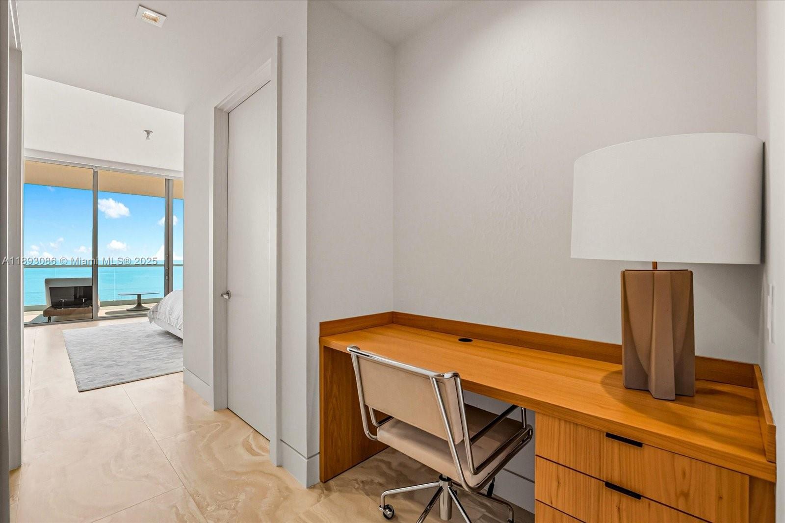 Turnberry Ocean Club - Residential