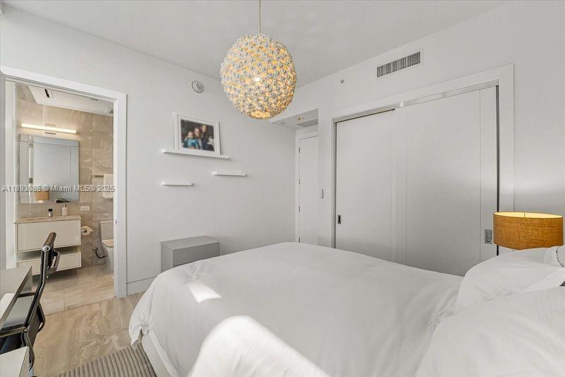 Turnberry Ocean Club - Residential