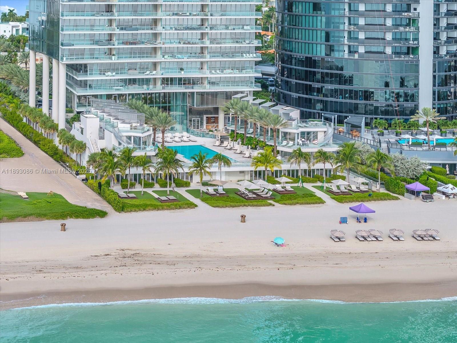 Turnberry Ocean Club - Residential