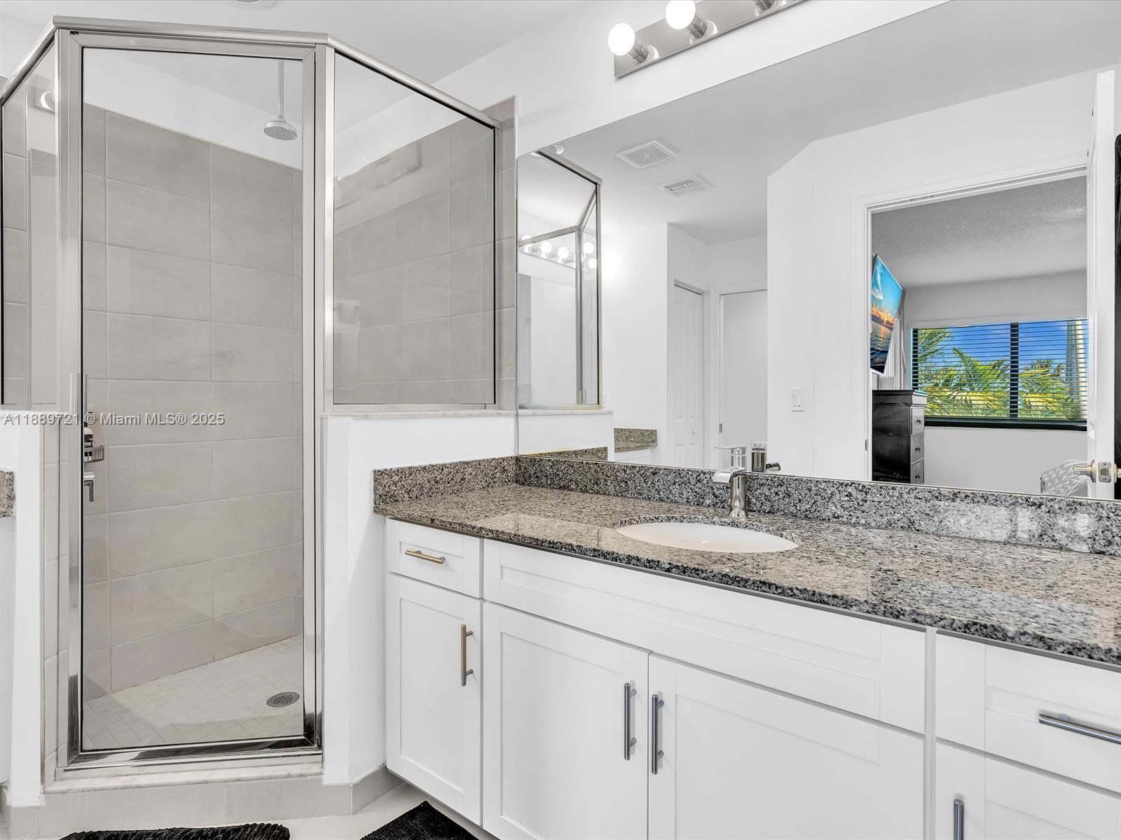 RIVER GARDENS - Residential