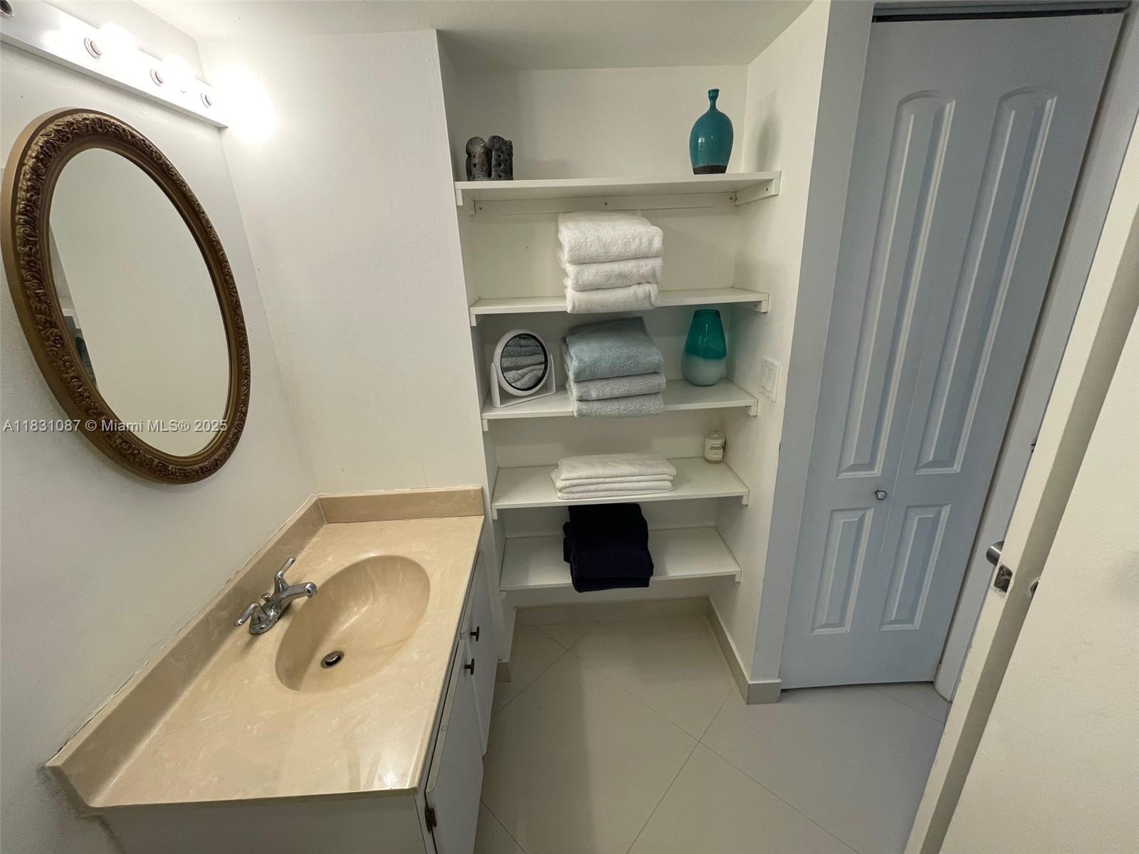 CORONADO CONDO- TOWER I - Residential