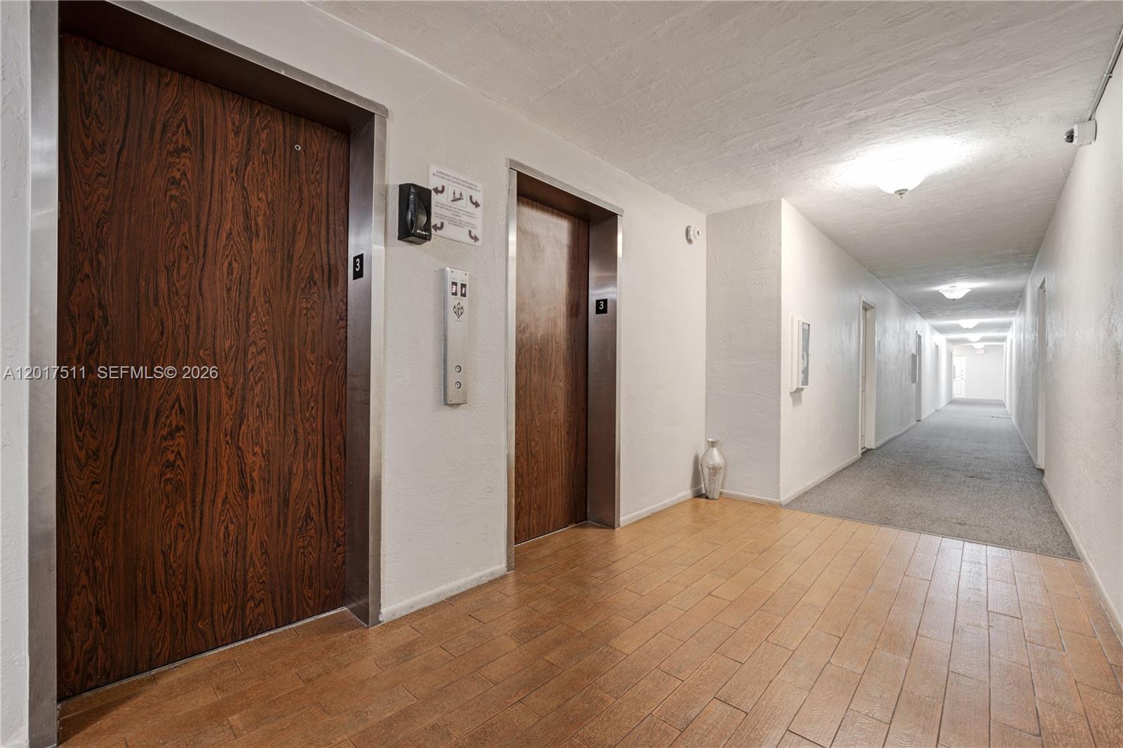 OMEGA CONDO NO 3 - Residential