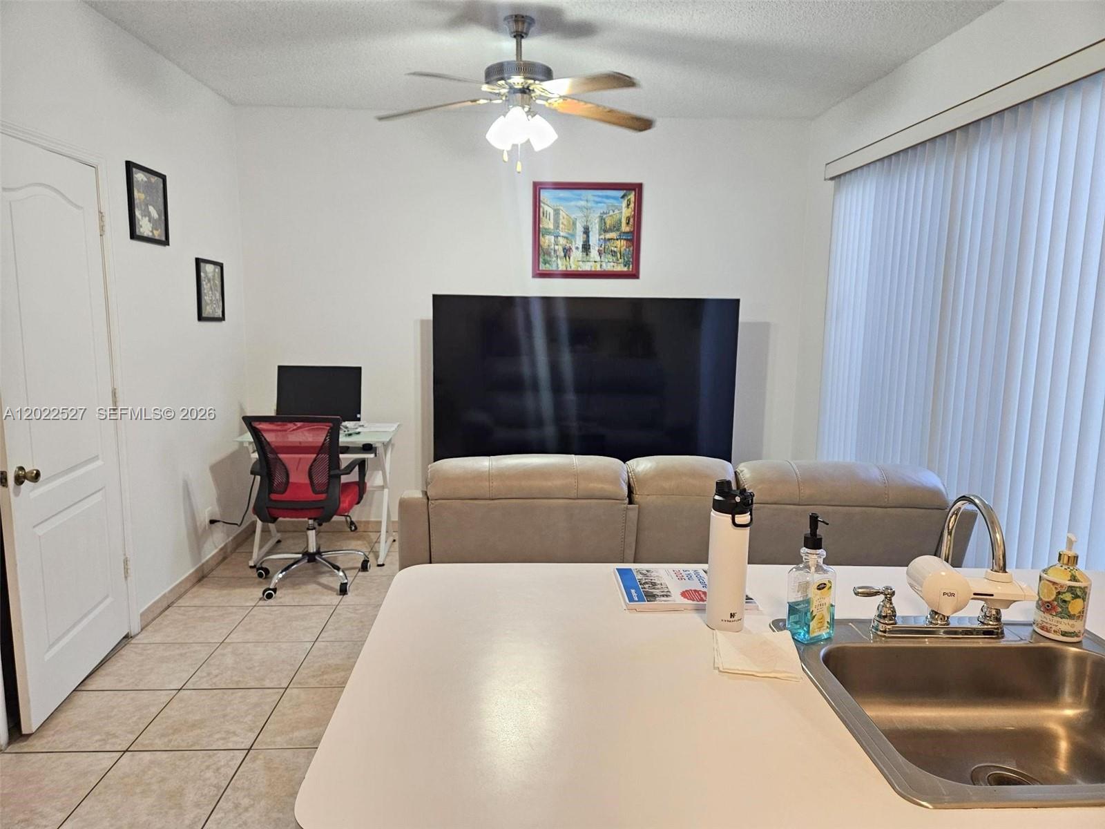 SIERRA RIDGE CONDO M-41 - Residential