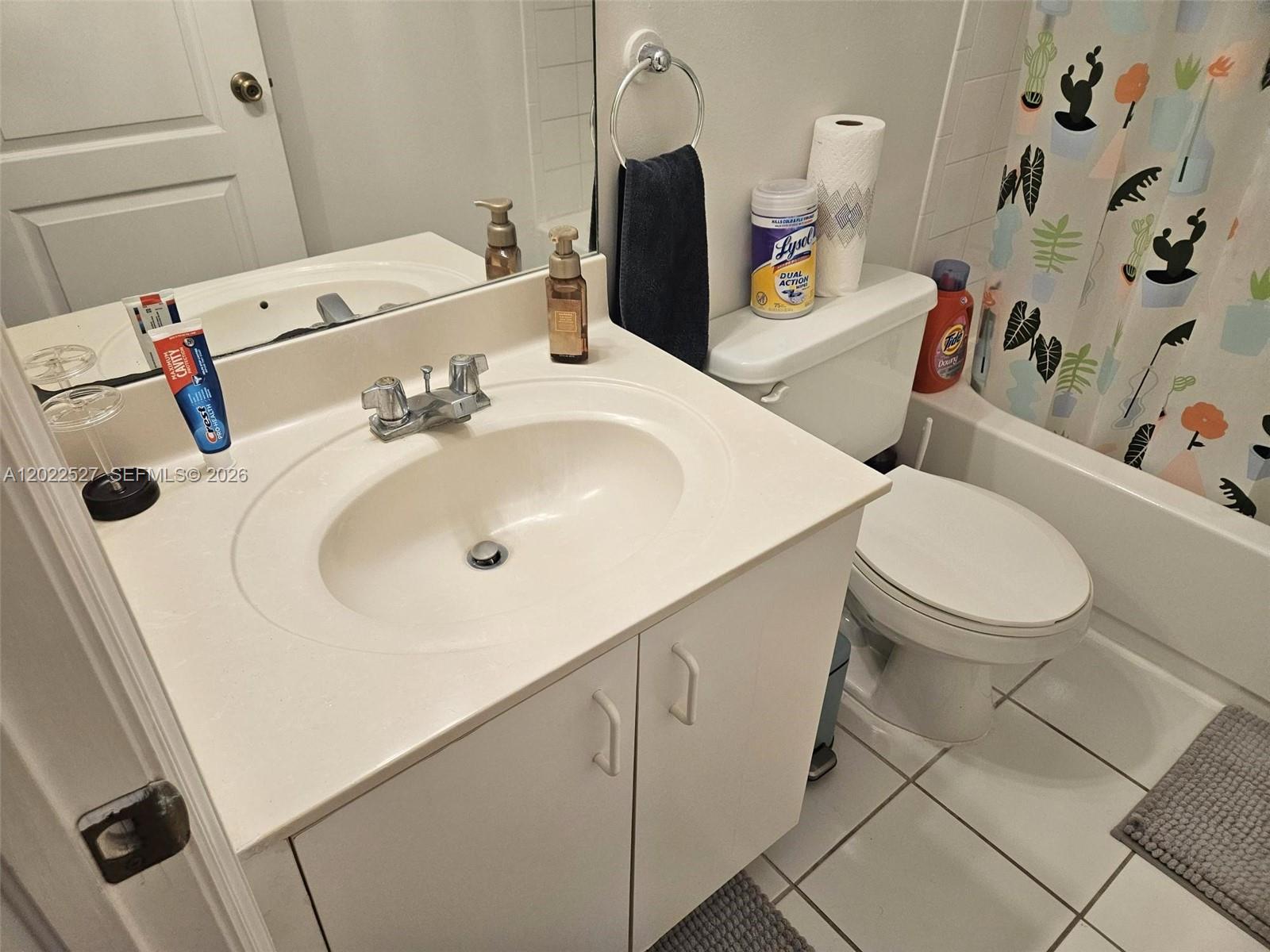 SIERRA RIDGE CONDO M-41 - Residential