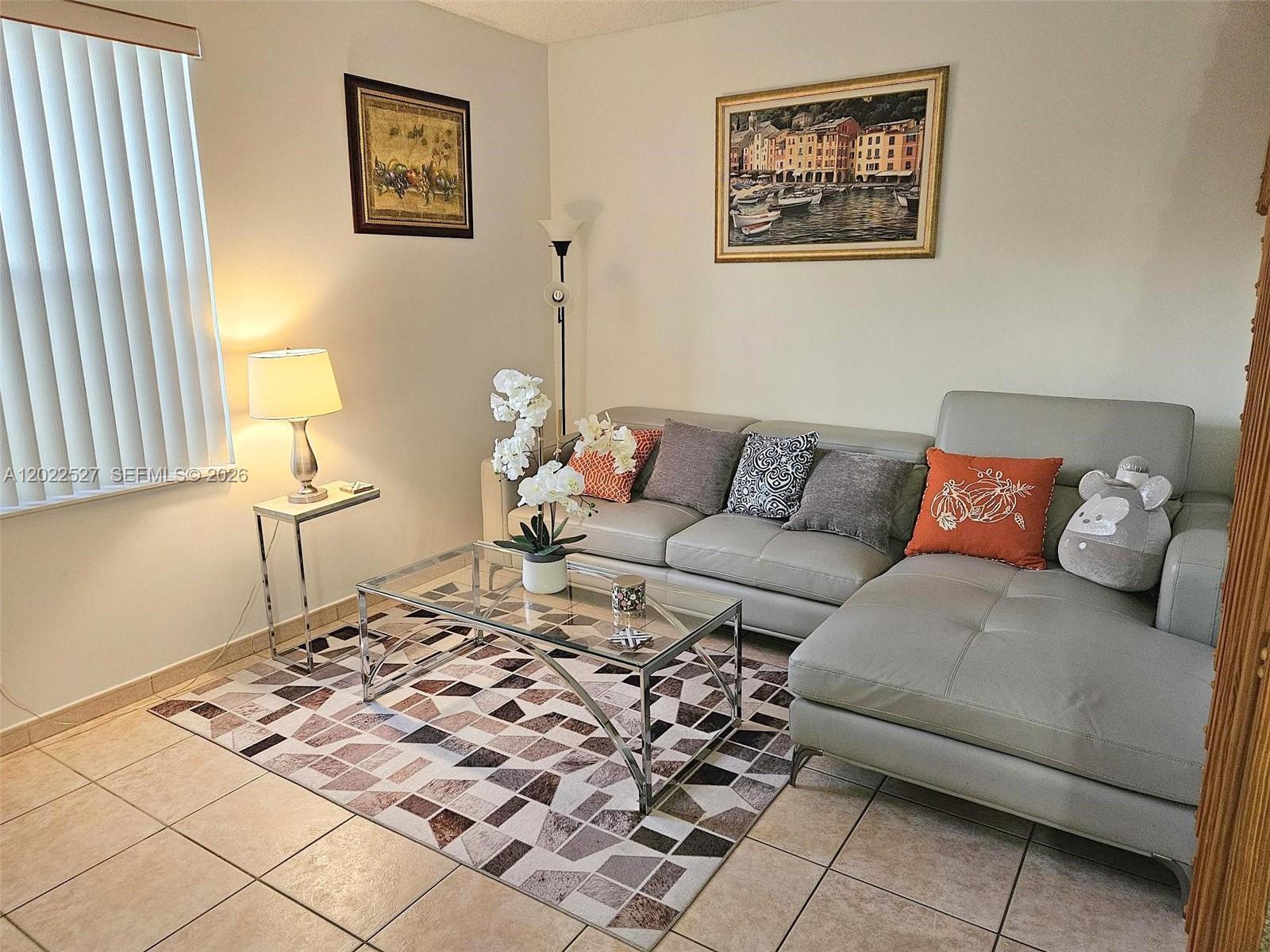 SIERRA RIDGE CONDO M-41 - Residential