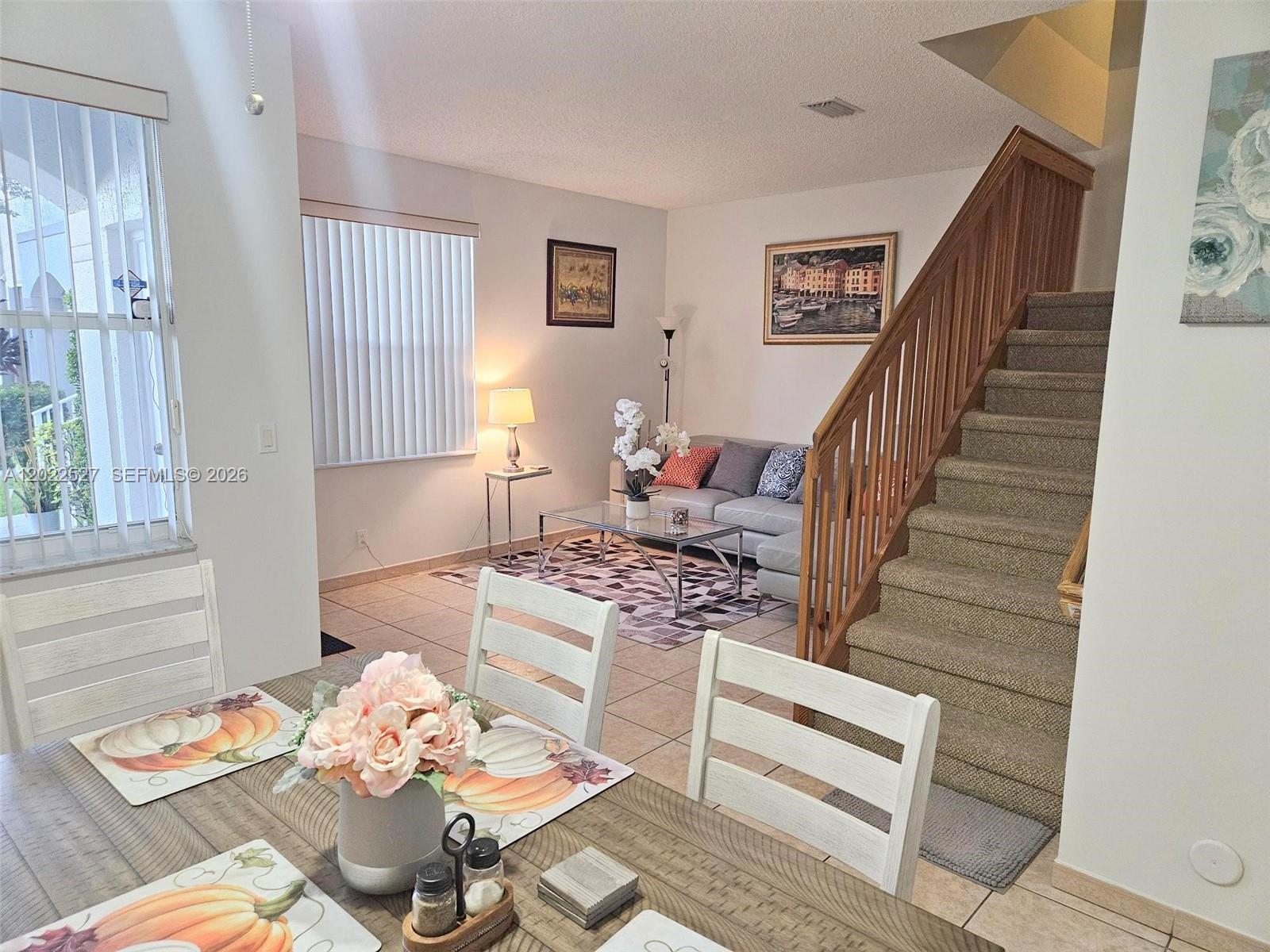 SIERRA RIDGE CONDO M-41 - Residential