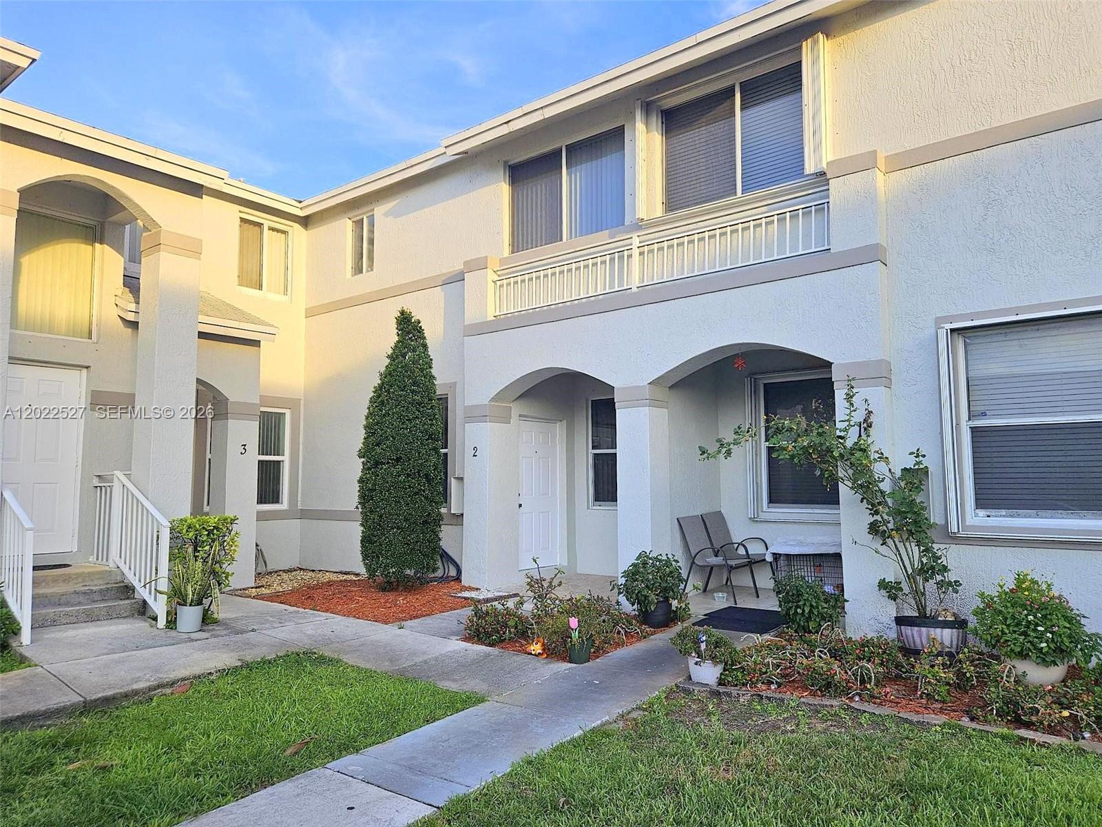 SIERRA RIDGE CONDO M-41 - Residential
