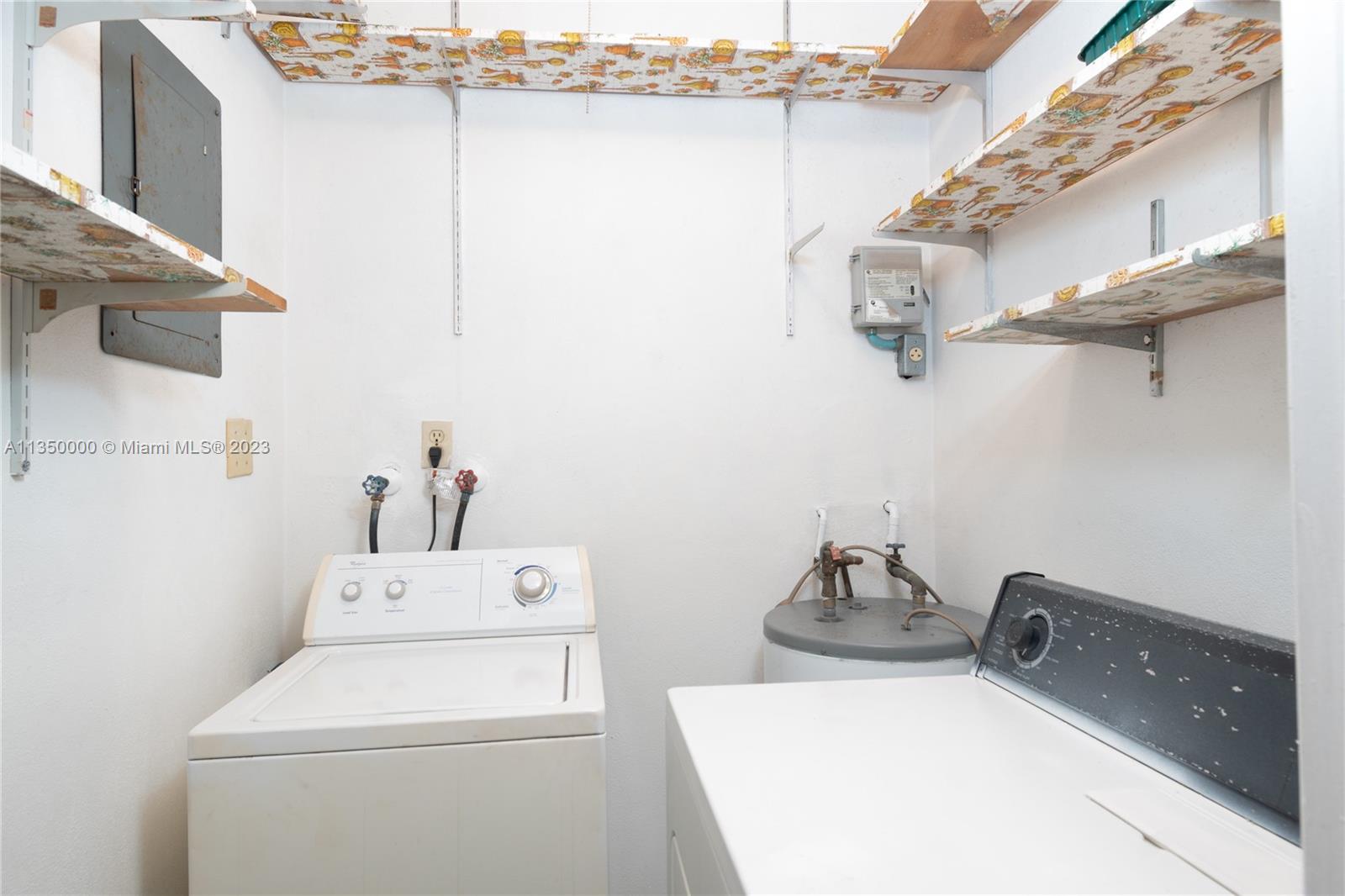 MAINLANDS OF TAMARAC LAKE - Residential