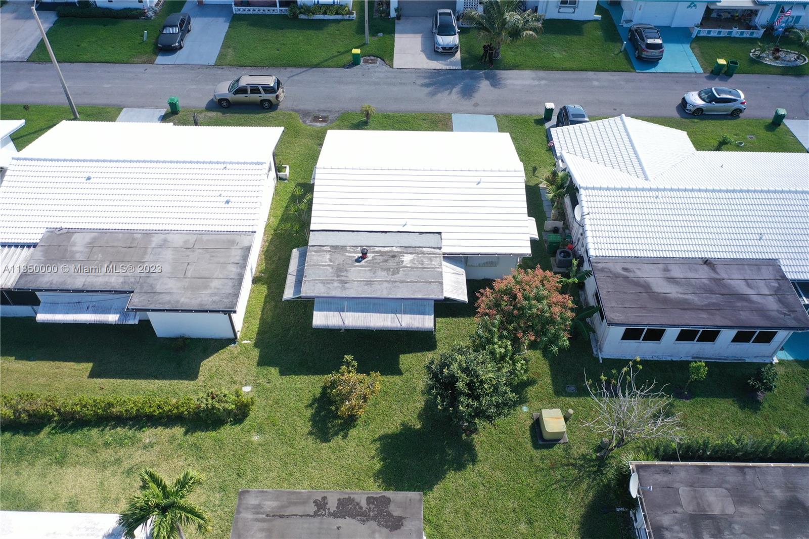 MAINLANDS OF TAMARAC LAKE - Residential