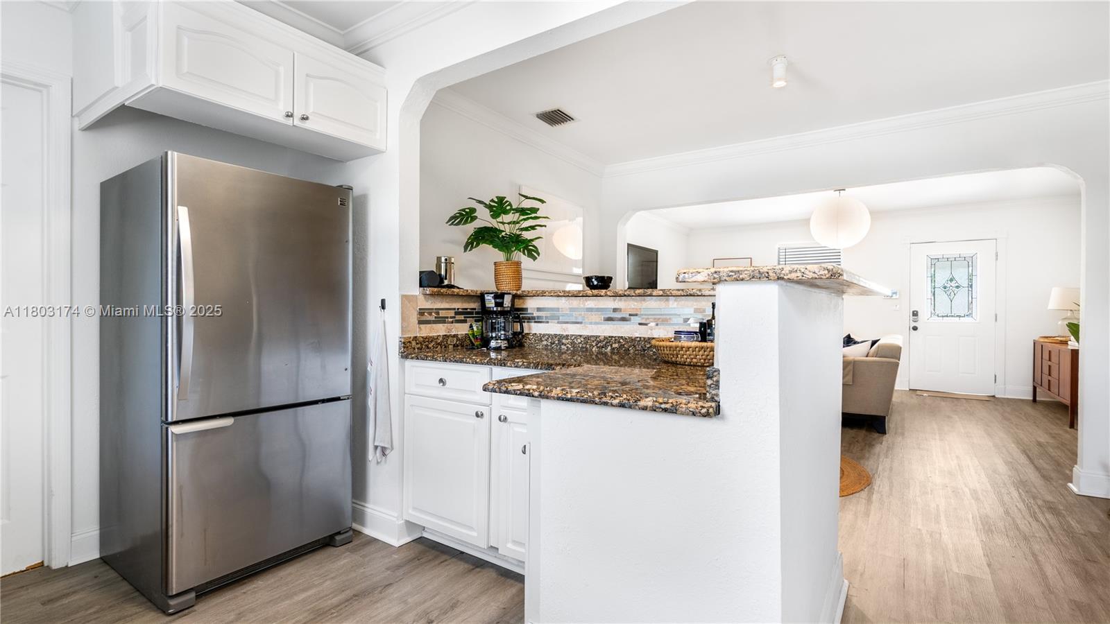 COLONIAL ESTATES - Residential