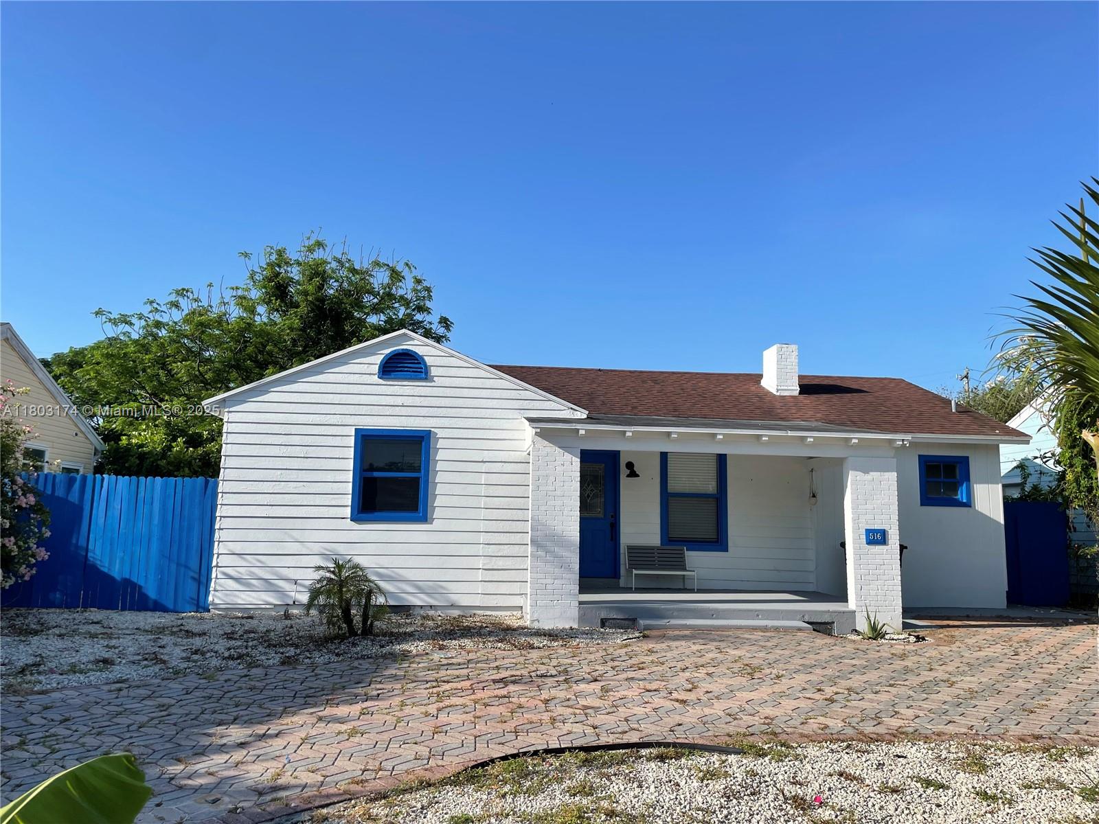 516 Puritan Rd
