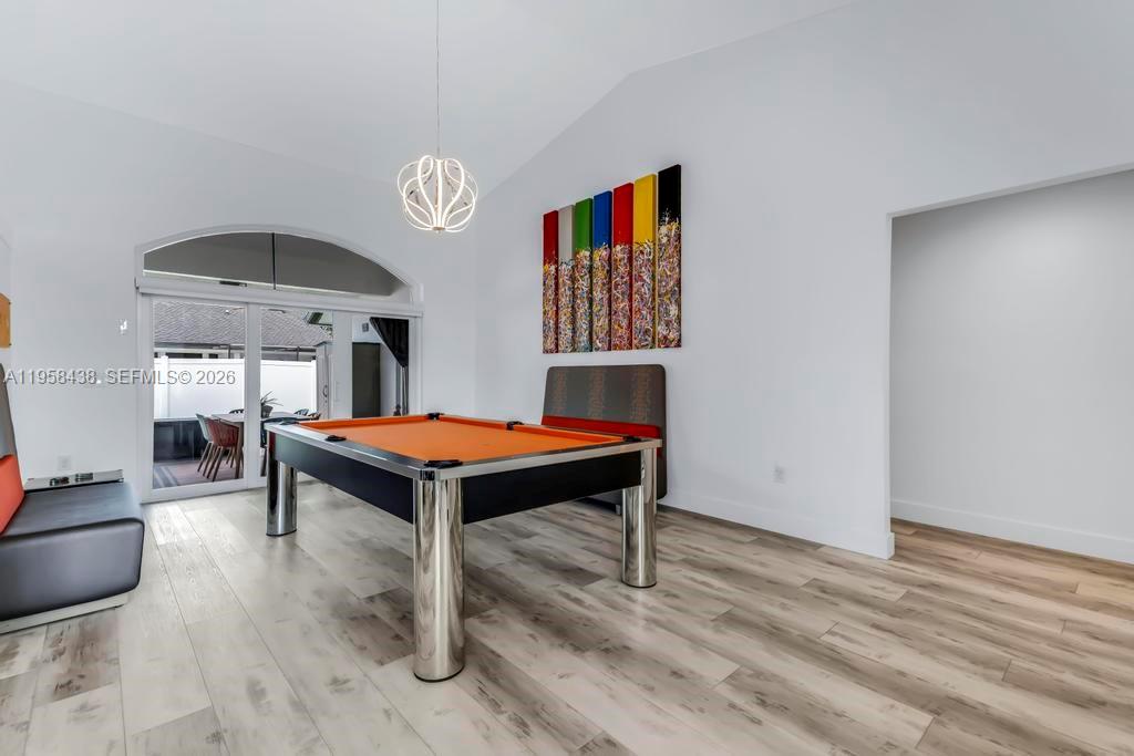 PASADENA AT CHAPEL TRAIL - Residential