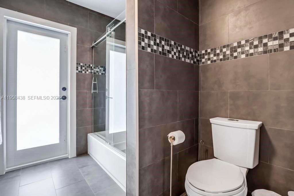 PASADENA AT CHAPEL TRAIL - Residential