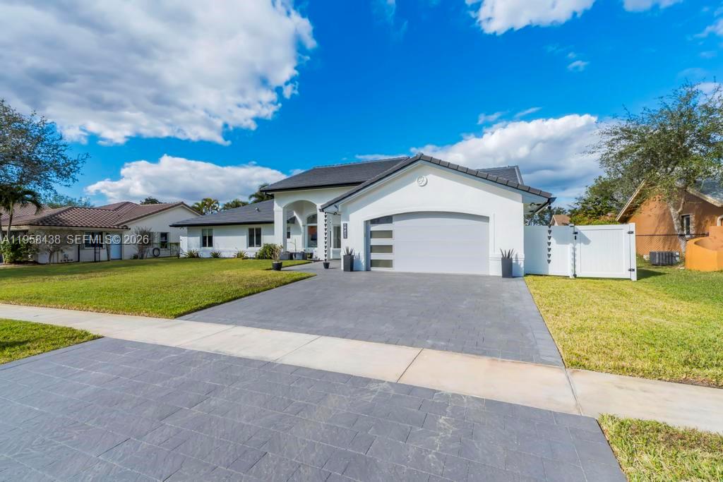 PASADENA AT CHAPEL TRAIL - Residential